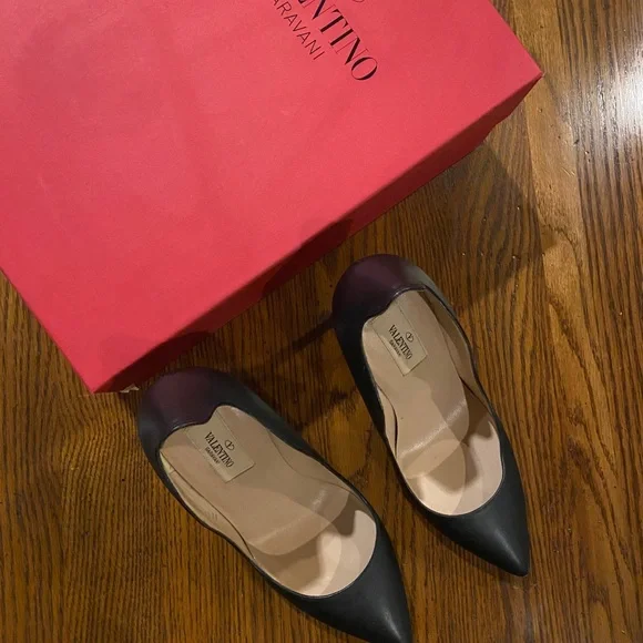 VALENTINO 2012 ROCKSTUD LEATHER PUMP - Picture 7 of 9